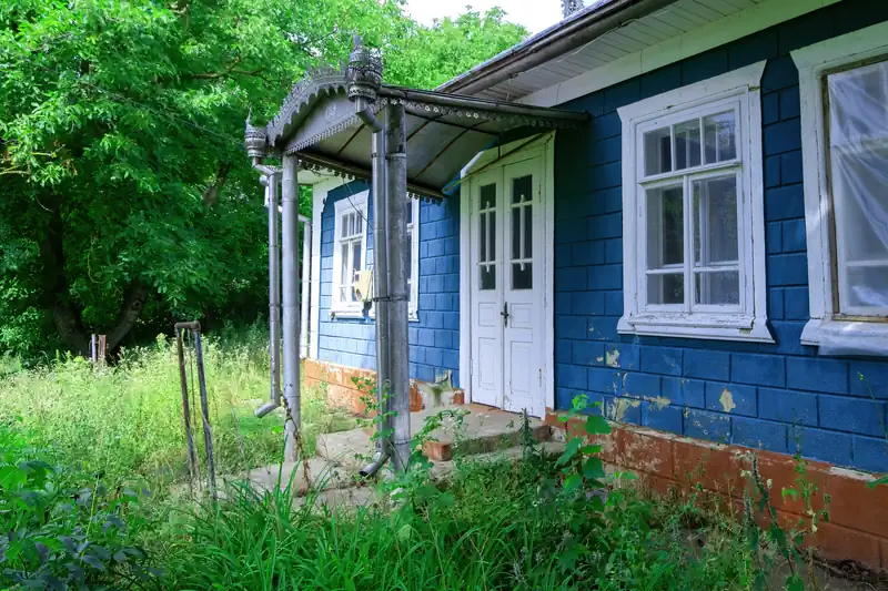 We buy houses for cash in Pasadena, MD 21122